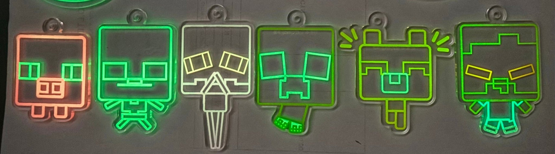 Minecraft Glow - in - the - Dark Acrylic Keychains – Mystery Pack (Official Licensed) - Shop - Kuddl Toys